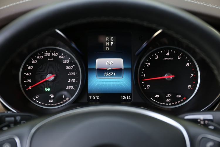 Used Mercedes-Benz V-Class 2022 V 260 L Long-wheelbase Luxury Edition Instrument Cluster