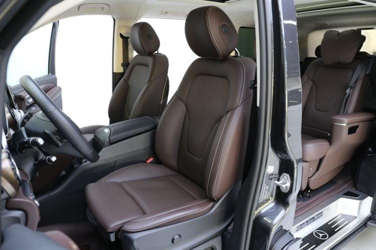 Used Mercedes-Benz V-Class 2022 V 260 L Long-wheelbase Luxury Edition Left Front Seat