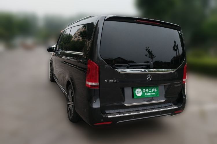 Used Mercedes-Benz V-Class 2022 V 260 L Long-wheelbase Luxury Edition Rear Left 45 Deg