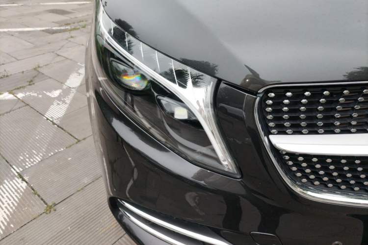 Used Mercedes-Benz V-Class 2022 V 260 L Long-wheelbase Luxury Edition Right Front Headlight