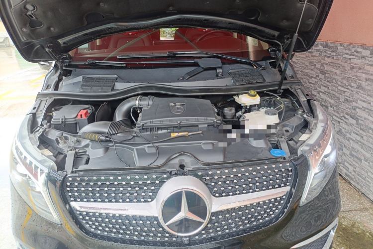 Used Mercedes-Benz V-Class 2022 V 260 Prestige Edition Engine Bay