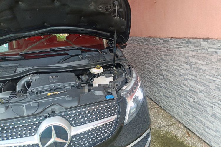 Used Mercedes-Benz V-Class 2022 V 260 Prestige Edition Engine Bay Left