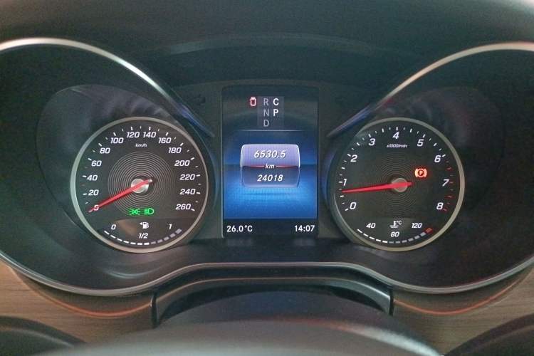 Used Mercedes-Benz V-Class 2022 V 260 Prestige Edition Instrument Cluster