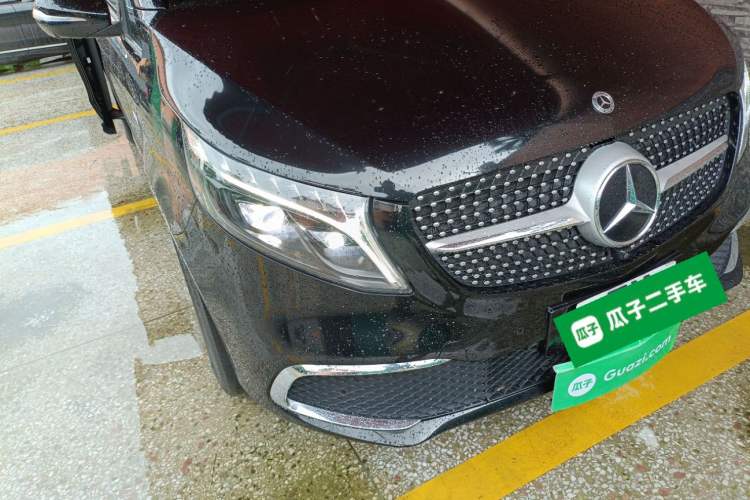 Used Mercedes-Benz V-Class 2022 V 260 Prestige Edition Right Front Headlight