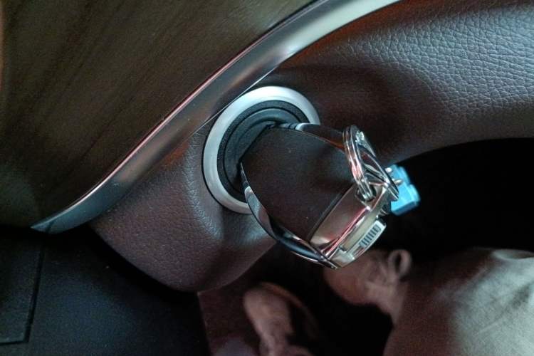 Used Mercedes-Benz V-Class 2022 V 260 Prestige Edition Vehicle Key