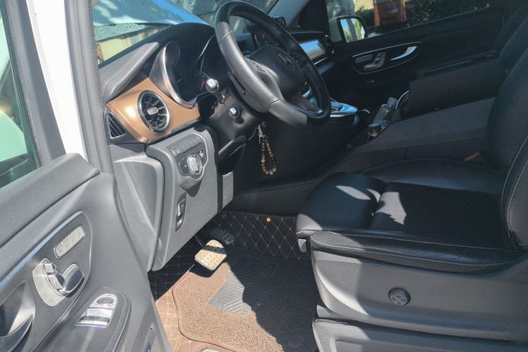 Used Mercedes-Benz V-Class 2022 V 260 Prestige Edition Left Front Seat