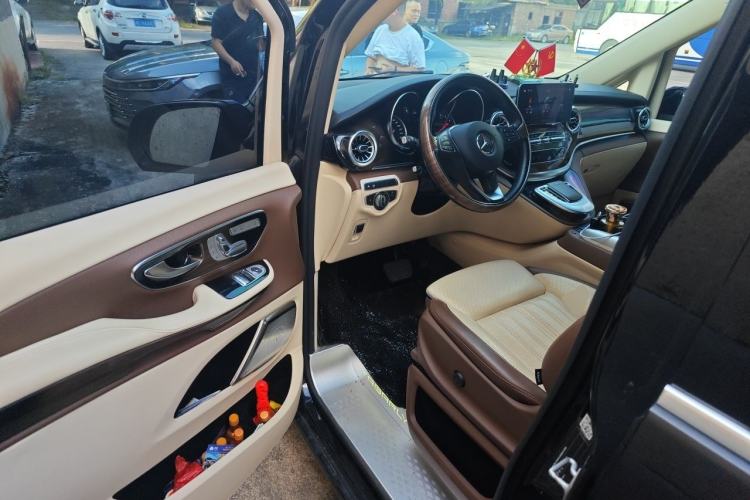 Used Mercedes-Benz V-Class  Driver Seat