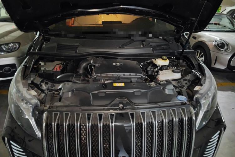 Used Mercedes-Benz V-Class  Engine Bay