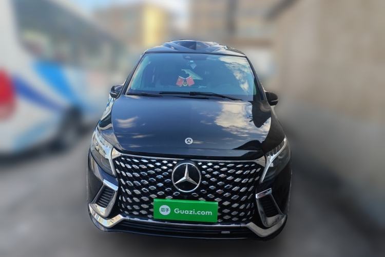 Used Mercedes-Benz V-Class  Front