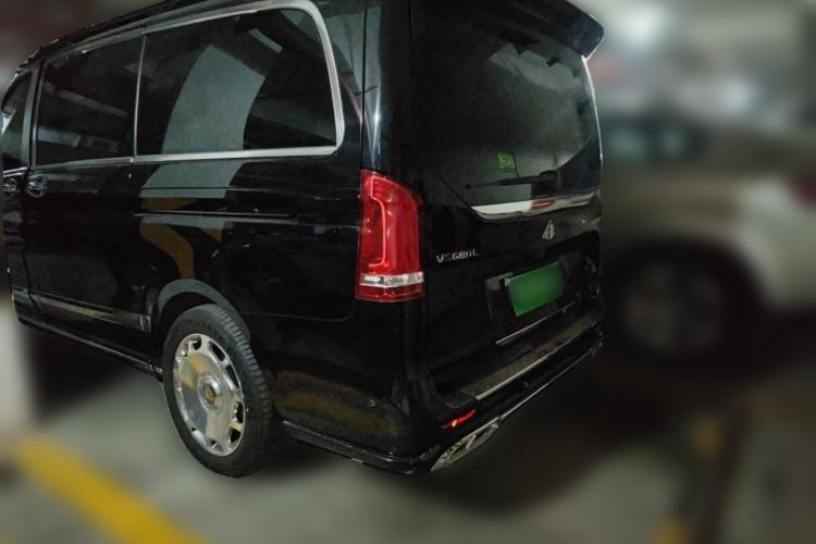 Used Mercedes-Benz V-Class  Rear Left 45 Deg