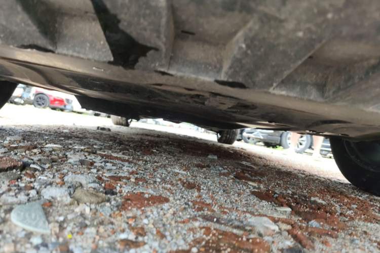 Used Mercedes-Benz V-Class 2024 V 300 Pilot Edition Chassis Front
