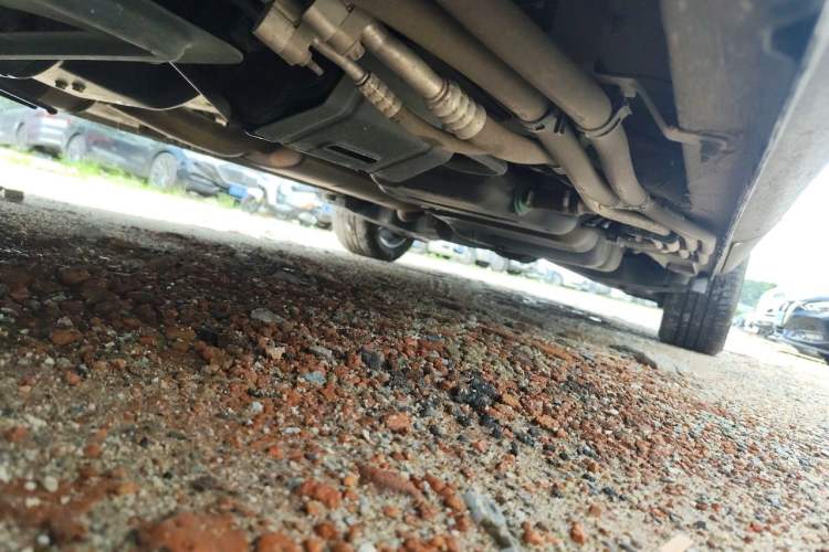 Used Mercedes-Benz V-Class 2024 V 300 Pilot Edition Chassis Front Left
