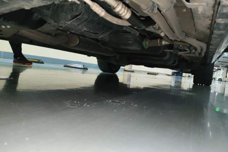Used Mercedes-Benz V-Class 2024 V 300 L Long Wheelbase Luxury Edition Chassis Front Left