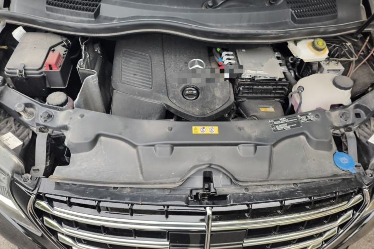 Used Mercedes-Benz V-Class 2024 V 300 L Long Wheelbase Luxury Edition Engine Bay