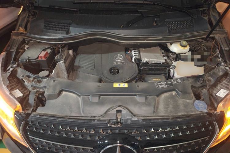 Used Mercedes-Benz V-Class 2024 V 300 L Long Wheelbase Prestige Edition Engine Bay