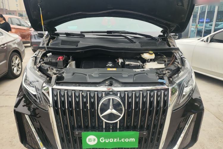 Used Mercedes-Benz V-Class 2024 V 300 L Long Wheelbase Prestige Edition Engine Bay