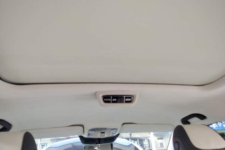 Used Mercedes-Benz V-Class 2024 V 300 L Long Wheelbase Prestige Edition Headliner