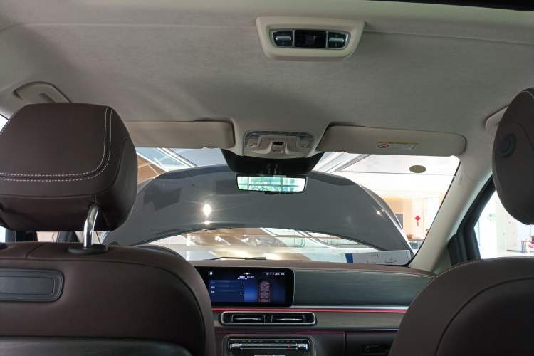 Used Mercedes-Benz V-Class 2024 V 300 L Long Wheelbase Luxury Edition Headliner
