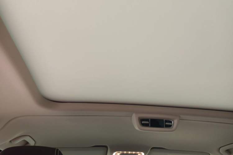 Used Mercedes-Benz V-Class 2024 V 300 L Long Wheelbase Prestige Edition Headliner