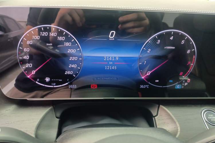 Used Mercedes-Benz V-Class 2024 V 300 L Long Wheelbase Prestige Edition Instrument Cluster