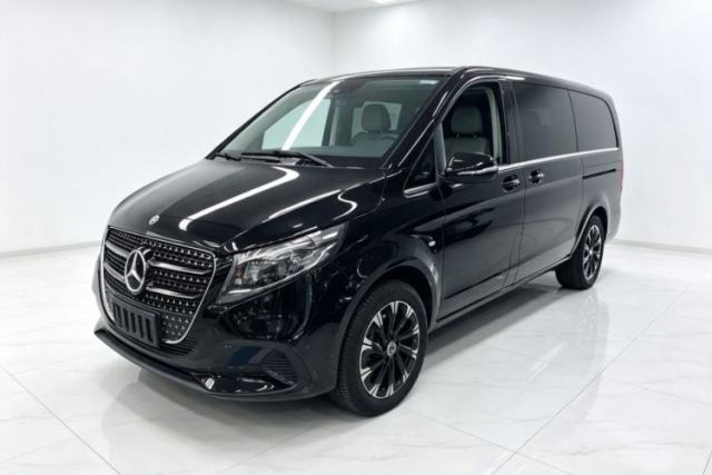 Used Mercedes-Benz V-Class 2024 V 300 Pilot Edition