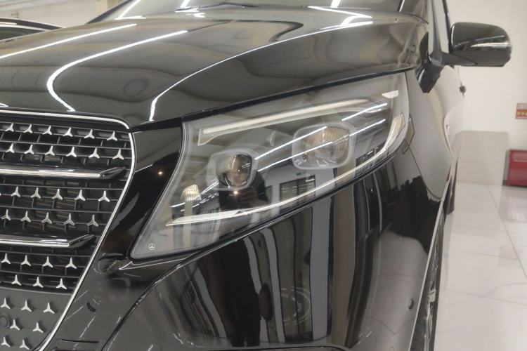 Used Mercedes-Benz V-Class 2024 V 300 Prestige Edition Left Front Headlight