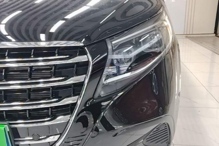 Used Mercedes-Benz V-Class 2024 V 300 L Long Wheelbase Luxury Edition Left Front Headlight