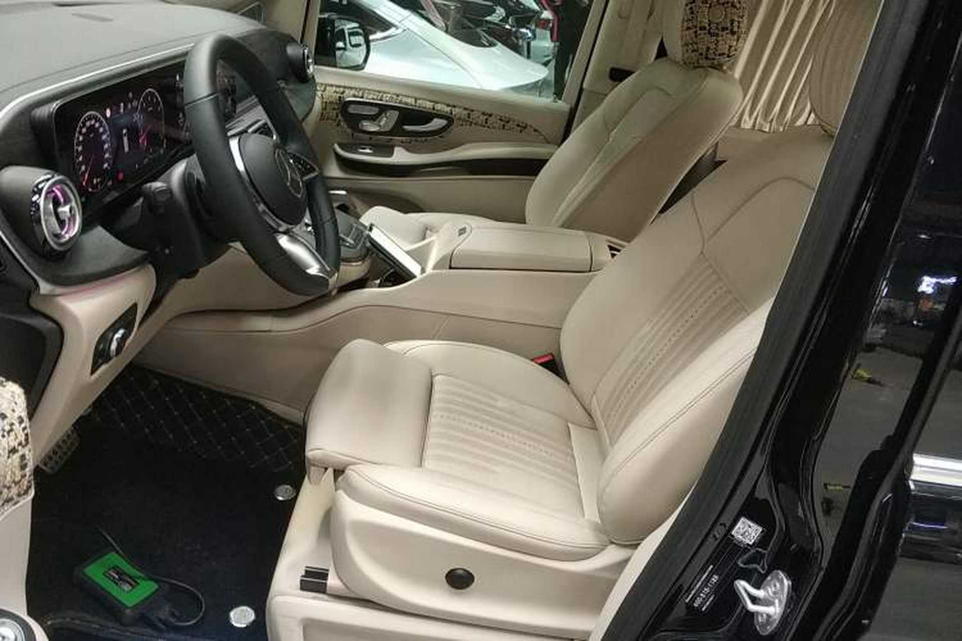 Used Mercedes-Benz V-Class 2024 V 300 L Long Wheelbase Prestige Edition Left Front Seat