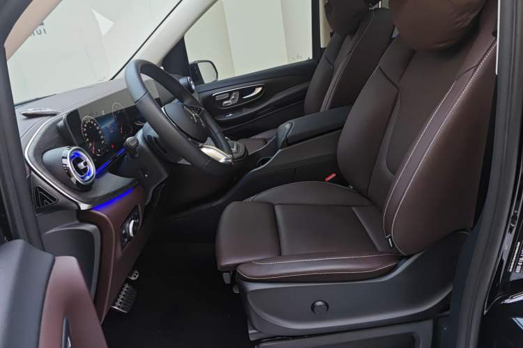 Used Mercedes-Benz V-Class 2024 V 300 L Long Wheelbase Prestige Edition Left Front Seat
