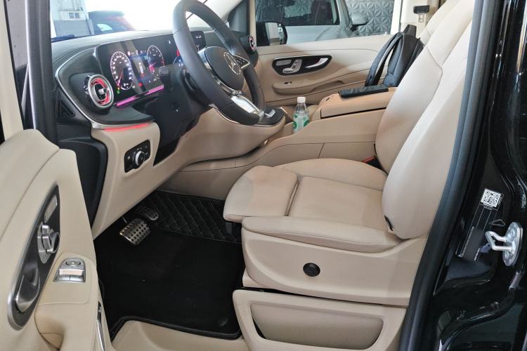 Used Mercedes-Benz V-Class 2024 V 300 L Long Wheelbase Prestige Edition Left Front Seat