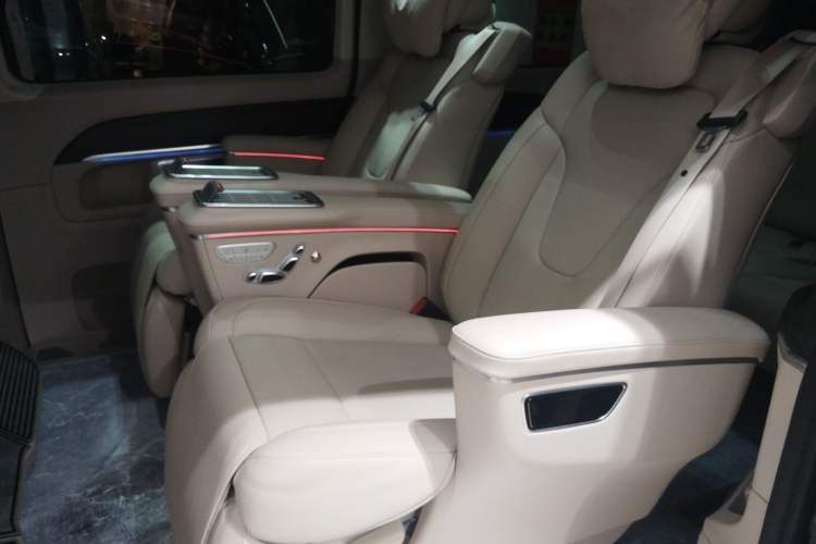 Used Mercedes-Benz V-Class 2024 V 300 L Long Wheelbase Prestige Edition Left Rear Seat