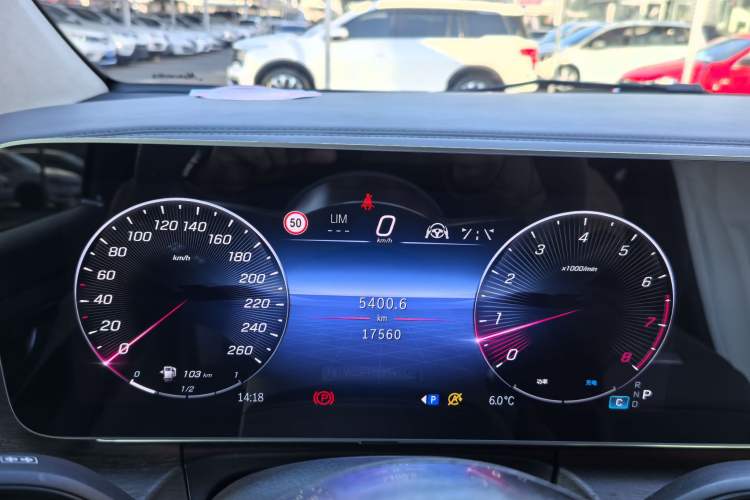 Used Mercedes-Benz V-Class 2024 V 300 L Long Wheelbase Prestige Edition Odometer Close Up