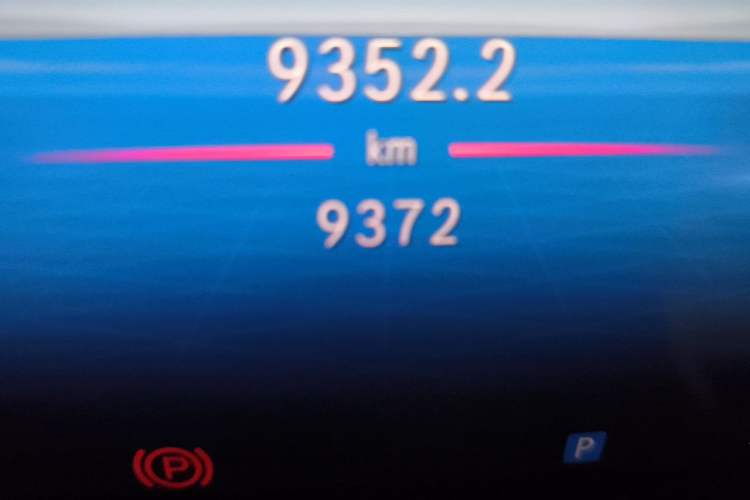 Used Mercedes-Benz V-Class 2024 V 300 L Long Wheelbase Prestige Edition Odometer Close Up