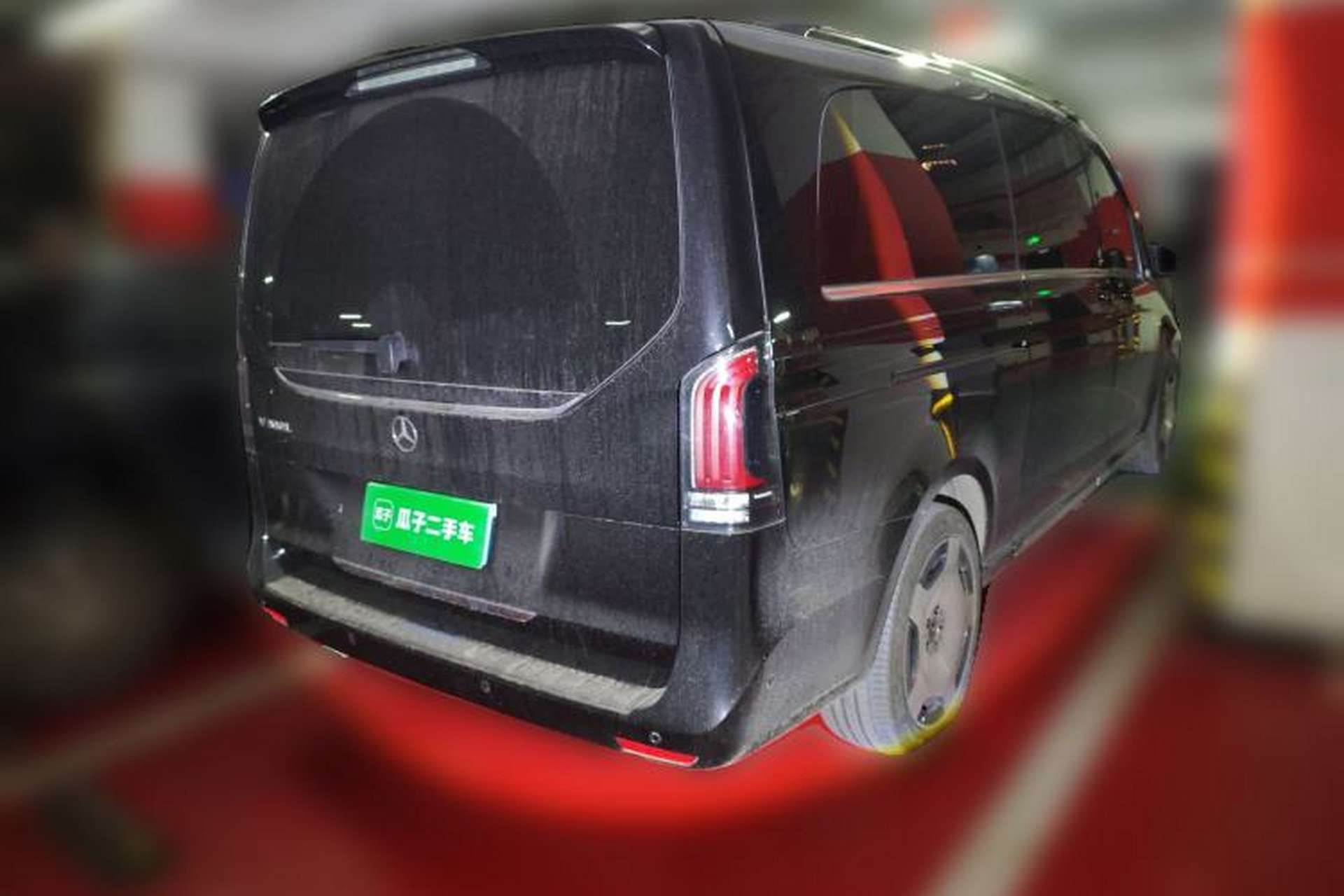 Used Mercedes-Benz V-Class 2024 V 300 L Long Wheelbase Luxury Edition Rear Right 45 Deg