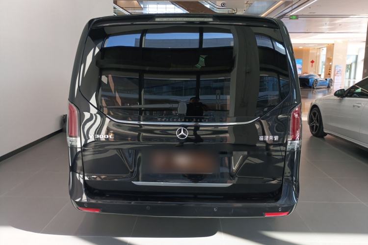 Used Mercedes-Benz V-Class 2024 V 300 L Long Wheelbase Luxury Edition Rear