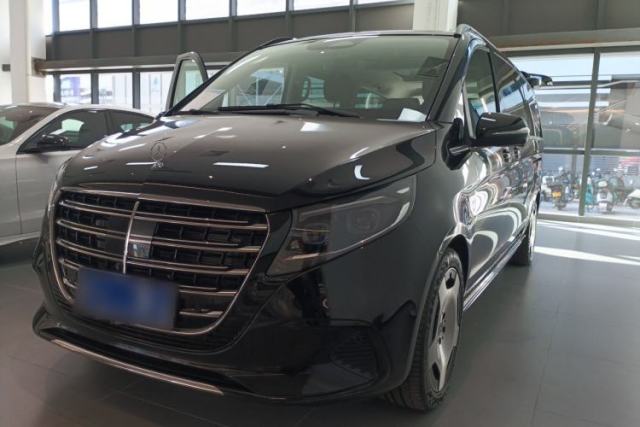 Used Mercedes-Benz V-Class 2024 V 300 L Long Wheelbase Luxury Edition