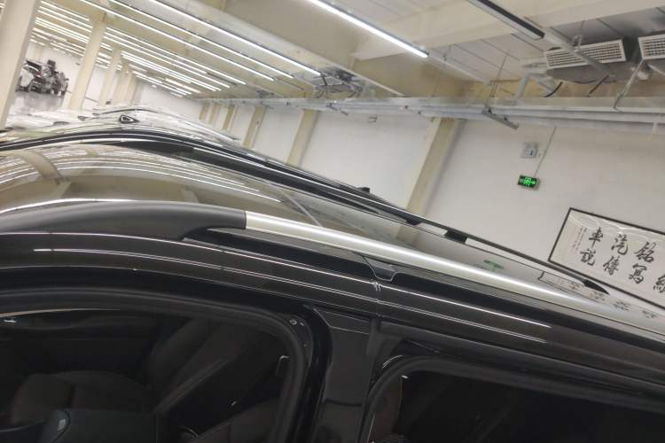 Used Mercedes-Benz V-Class 2024 V 300 Prestige Edition Roof