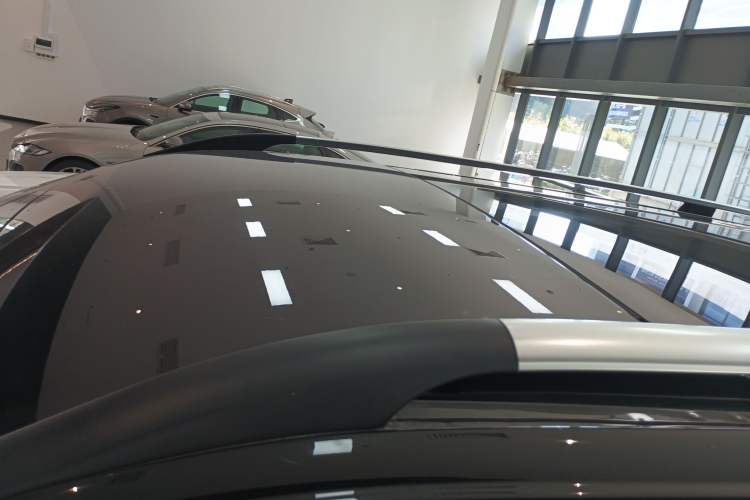 Used Mercedes-Benz V-Class 2024 V 300 L Long Wheelbase Luxury Edition Roof