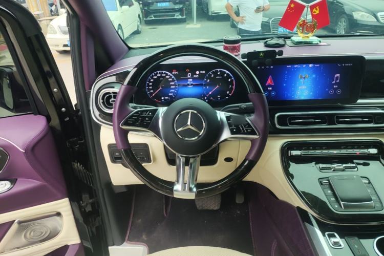 Used Mercedes-Benz V-Class 2024 V 300 L Long Wheelbase Prestige Edition Steering Wheel