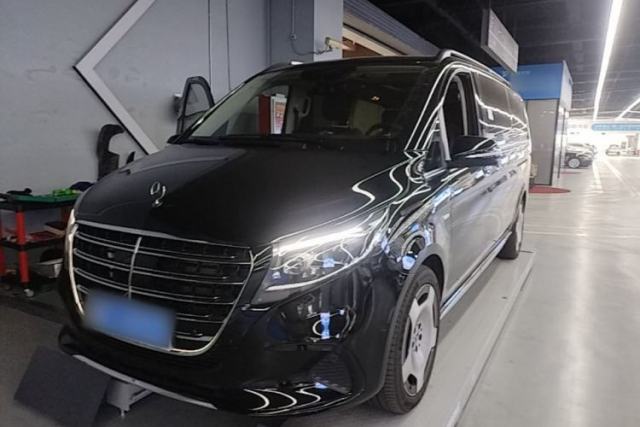 Used Mercedes-Benz V-Class 2024 V 300 L Long Wheelbase Luxury Edition
