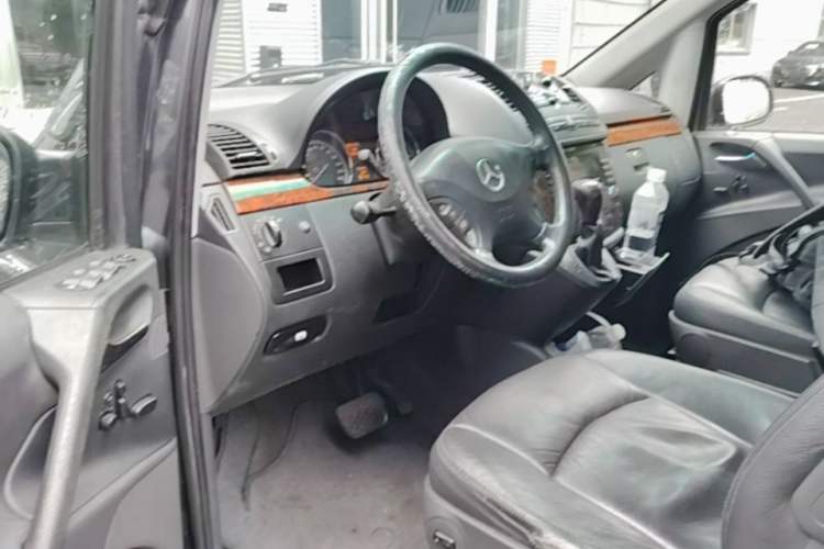 Used Mercedes-Benz Viano 2006 Viano 3.2L Driver Seat
