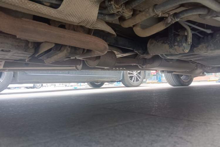 Used Mercedes-Benz Viano 2010 2.5L Prestige Edition Chassis Front Left