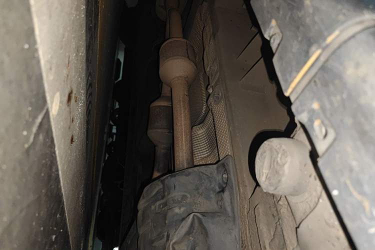 Used Mercedes-Benz Viano 2010 Viano 3.2L Chassis Front Right