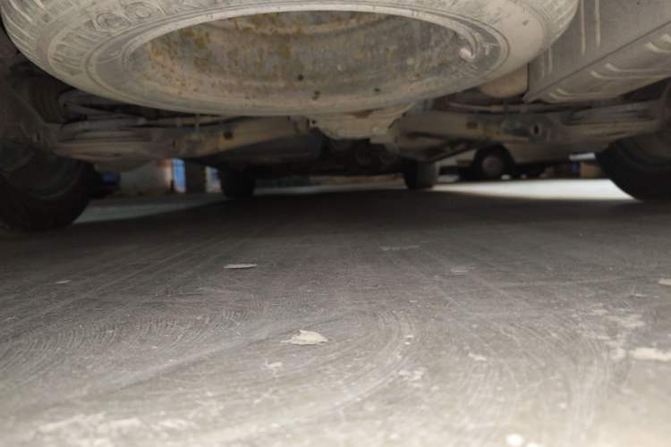 Used Mercedes-Benz Viano 2010 2.5L Luxury Edition Chassis Rear