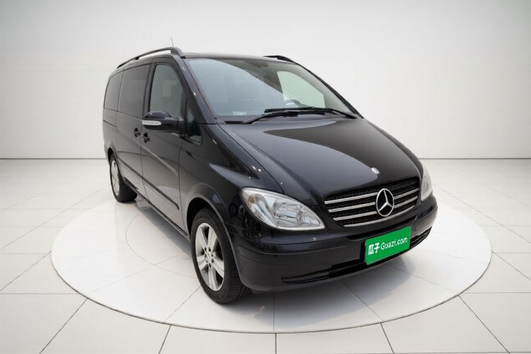 Used Mercedes-Benz Viano 2010 2.5L Prestige Edition Exterior 2