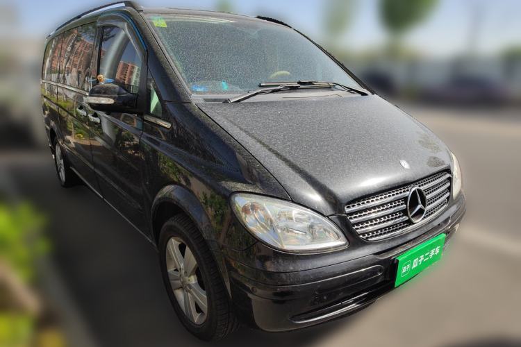 Used Mercedes-Benz Viano 2010 2.5L Luxury Edition Exterior 2