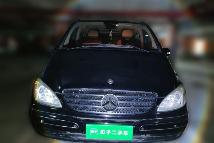 Used Mercedes-Benz Viano 2010 2.5L Prestige Edition Front