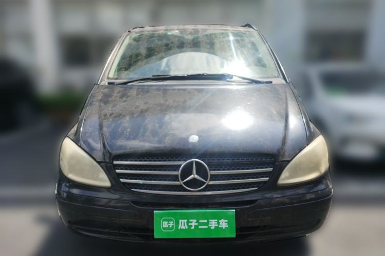 Used Mercedes-Benz Viano 2010 2.5L Luxury Edition Front