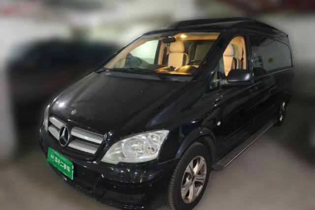 Used Mercedes-Benz Viano 2010 2.5L Luxury Edition