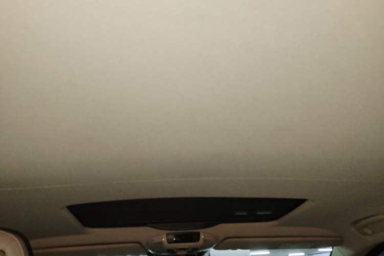 Used Mercedes-Benz Viano 2010 2.5L Luxury Edition Headliner